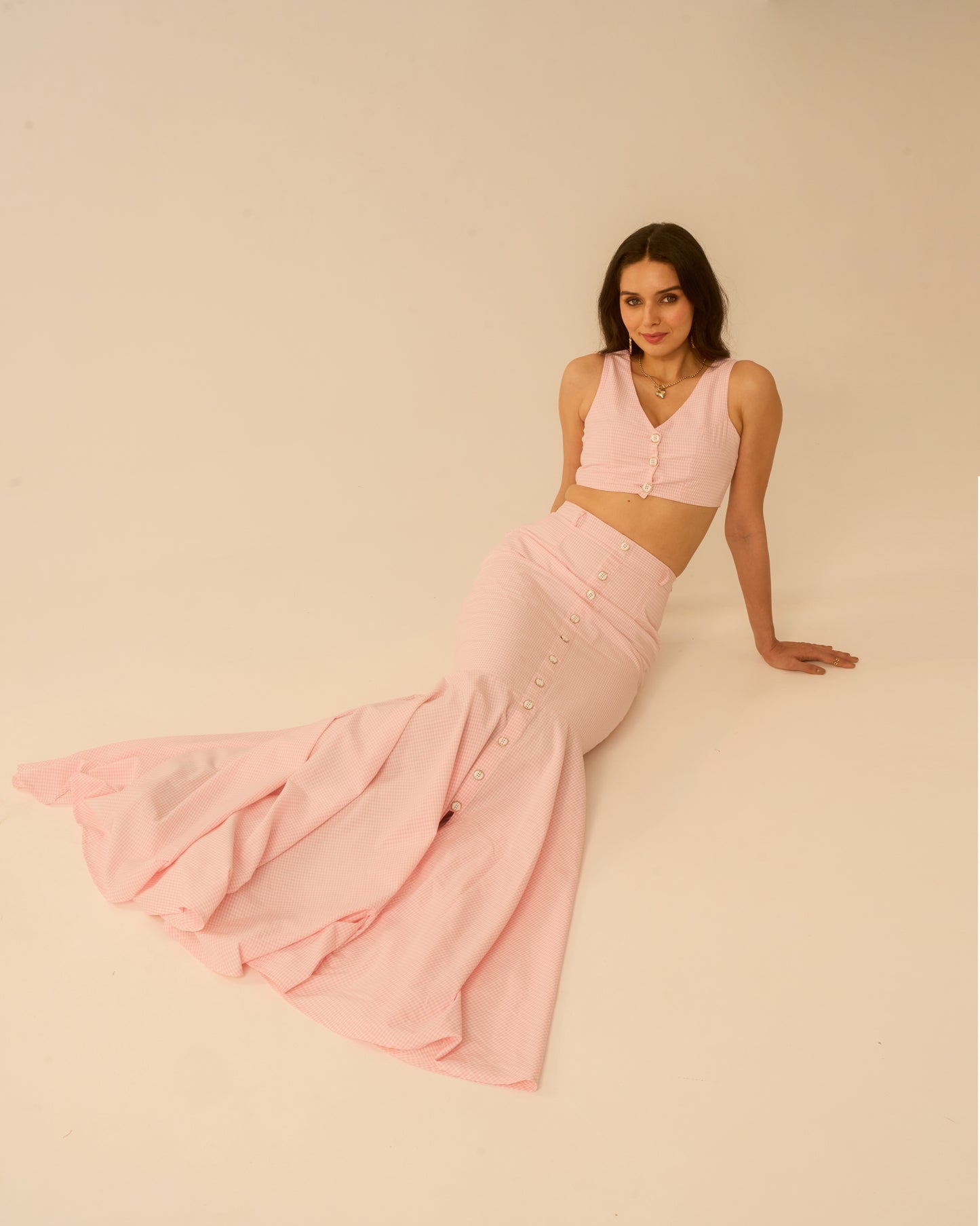 Sweet Desire Pink Gingham V-Neck Crop Top for Women – Sleeveless Button Detail Summer Blouse