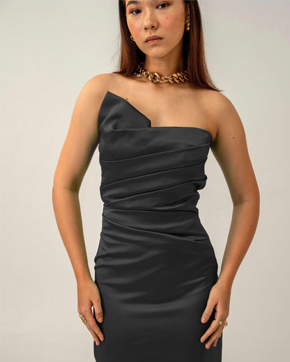 Black Hour Dress – Sculpted Emerald Black Satin Gown for Women
