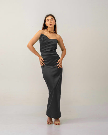 Black Hour Dress – Sculpted Emerald Black Satin Gown for Women