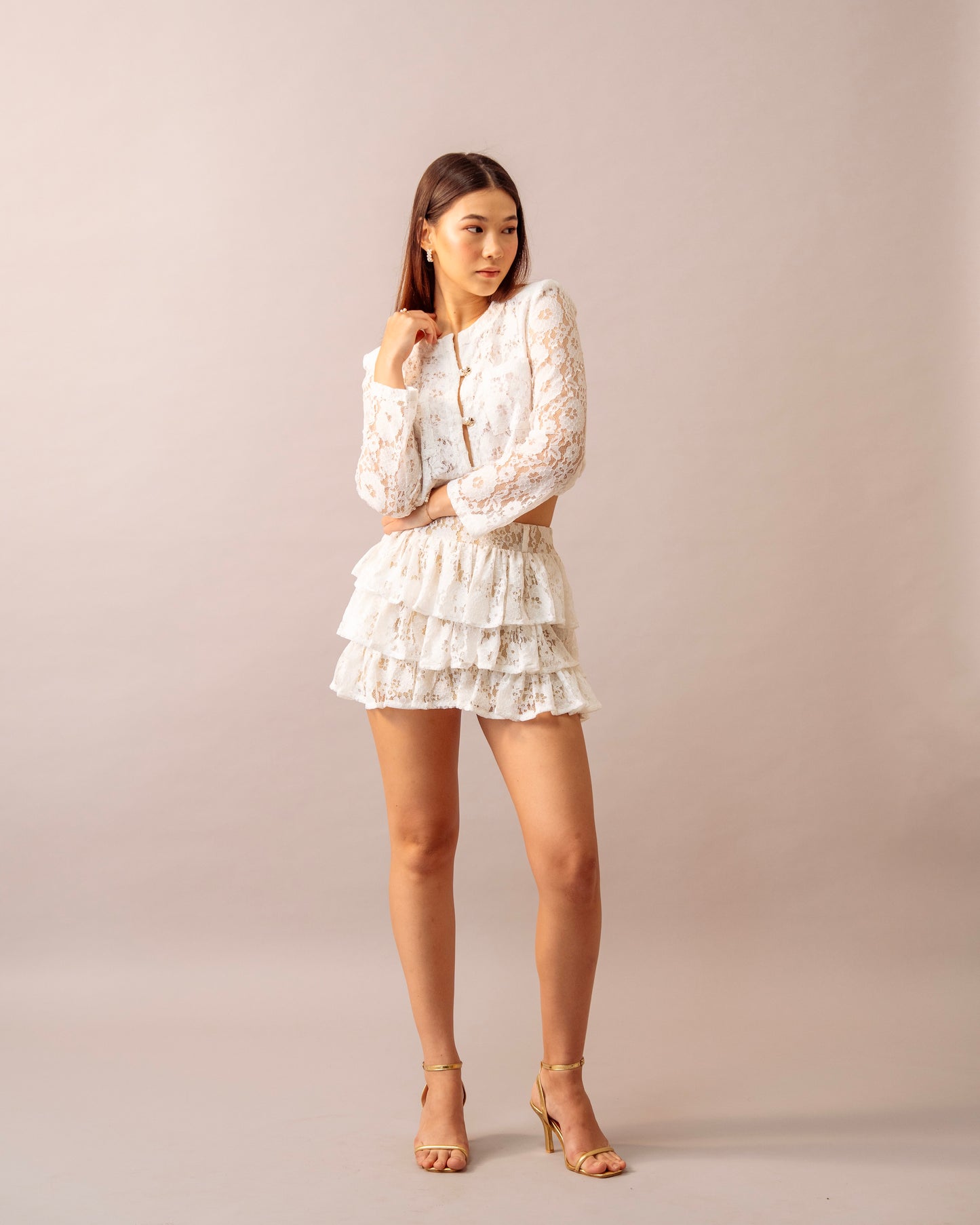 Petal Light Top  – Ivory Lace jacket with lycra tube top inner for Women