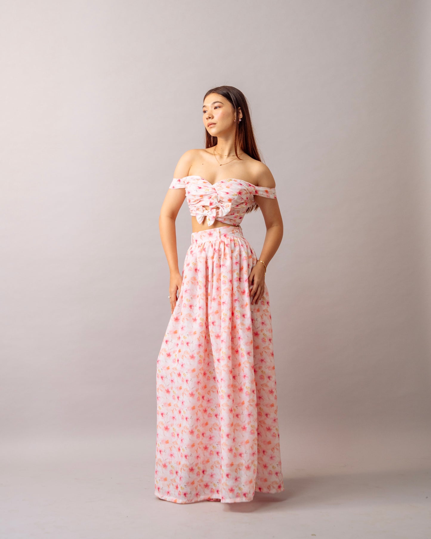 Pink Bloom Top – Printed Off-Shoulder Floral Crop Top for Women