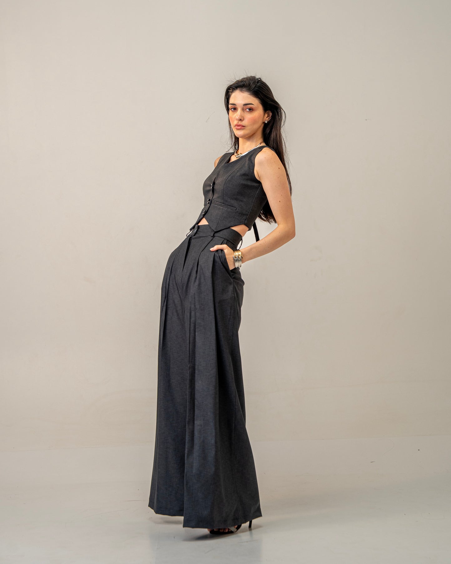 Charcoal Edit Grey Wide-Leg pleated Trousers for Women