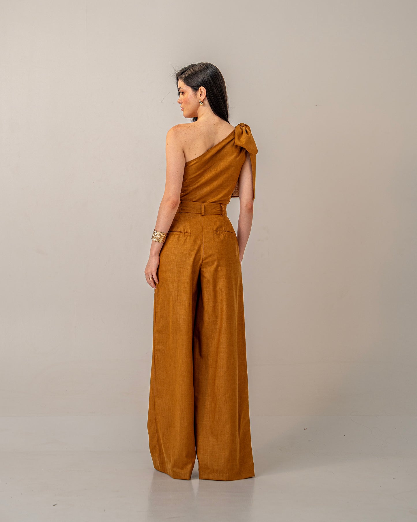 Molten Light Set – One-Shoulder Top and Wide Leg Trousers Co-ord Set for Women