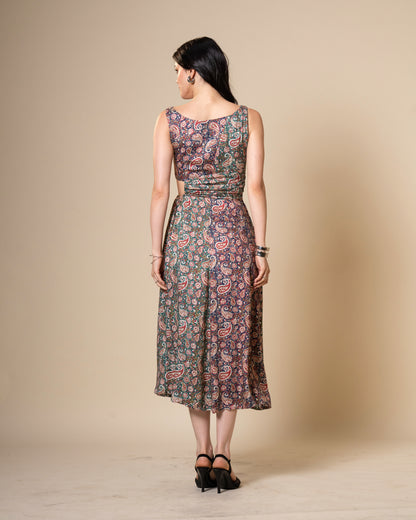 Merge Dual Color Midi Dress