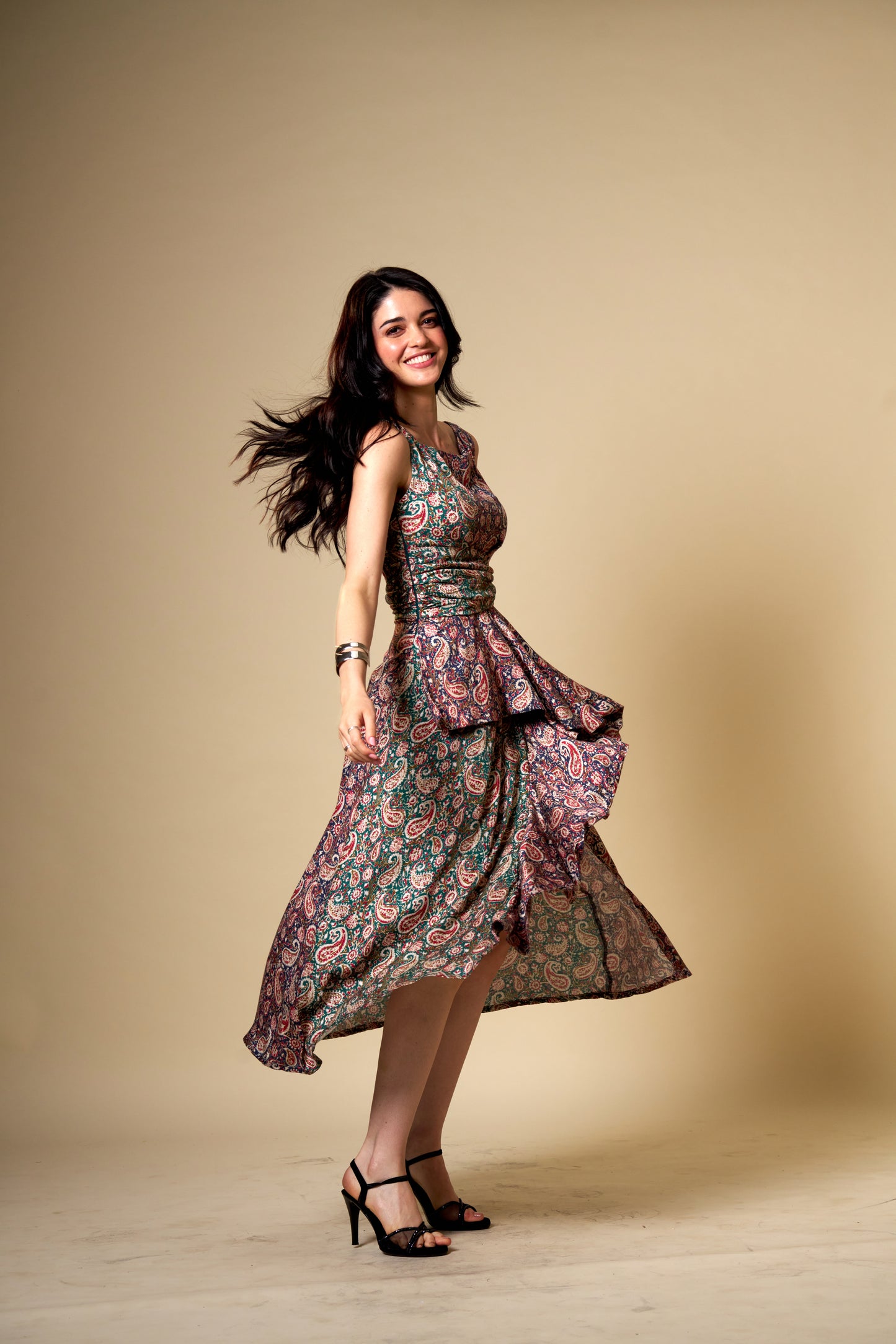 Merge Dual Color Midi Dress