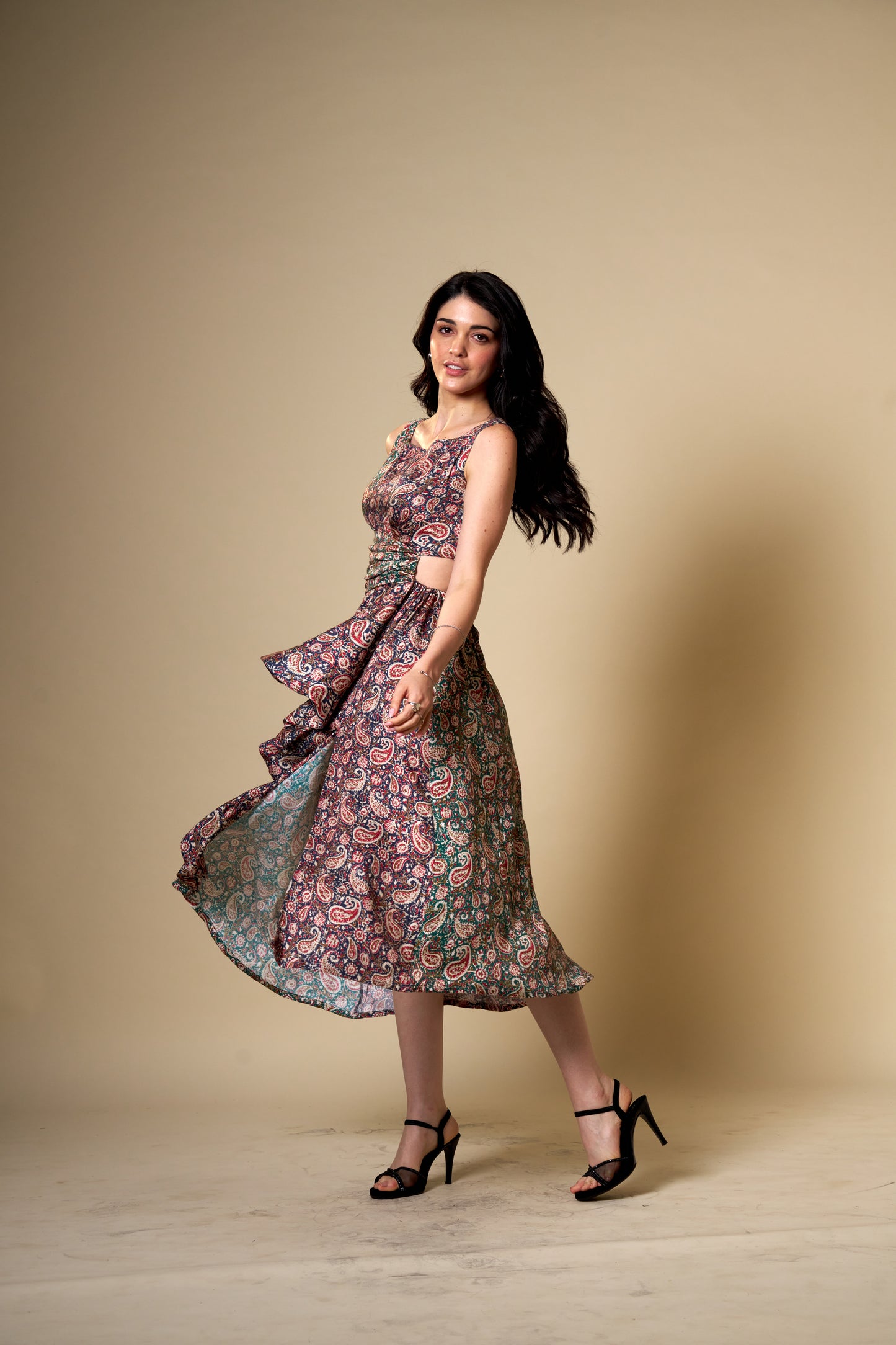 Merge Dual Color Midi Dress