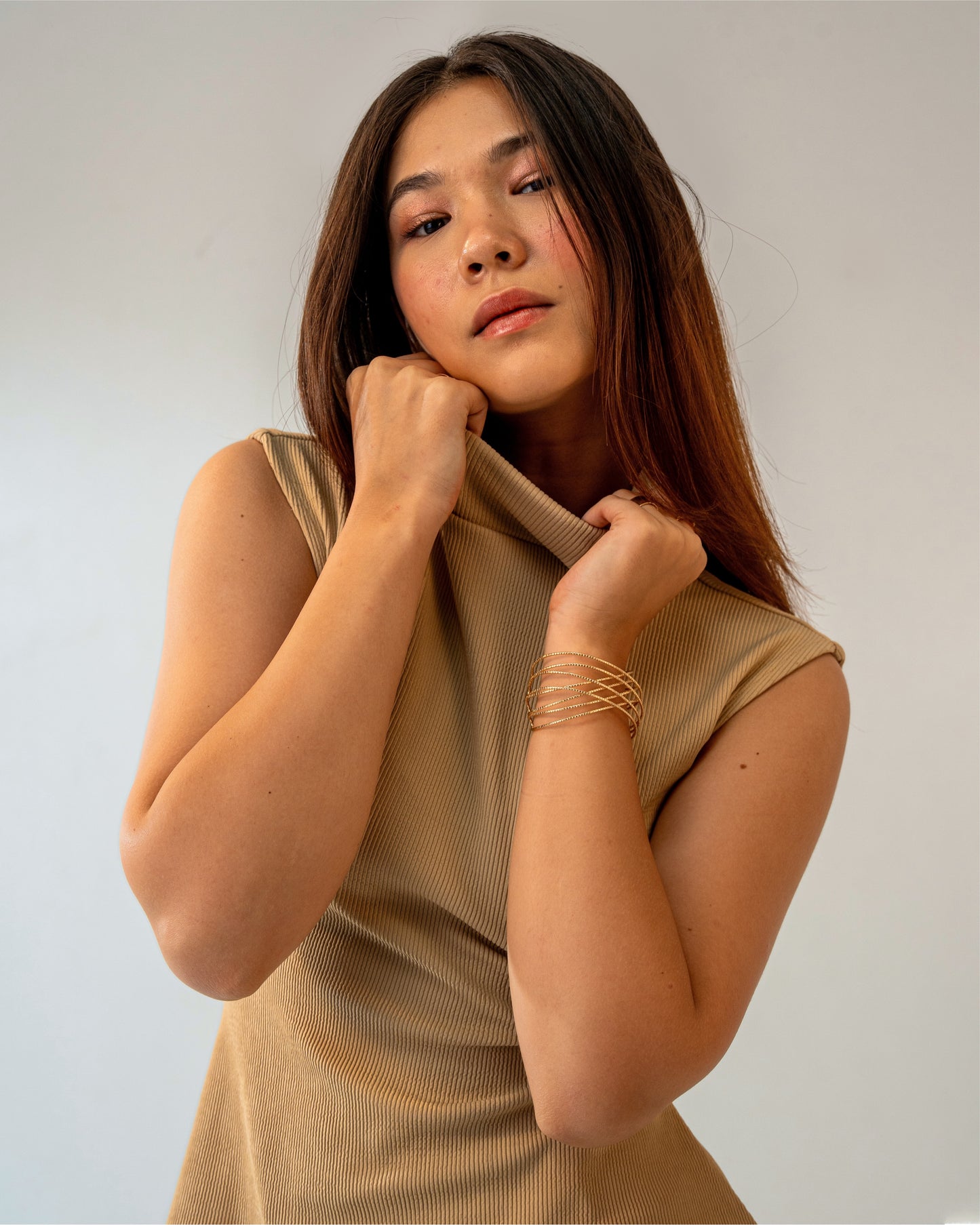 Sandstone Set – Sculpted High-Neck Ribbed Knit Top & Column Maxi Skirt Co-ord Set