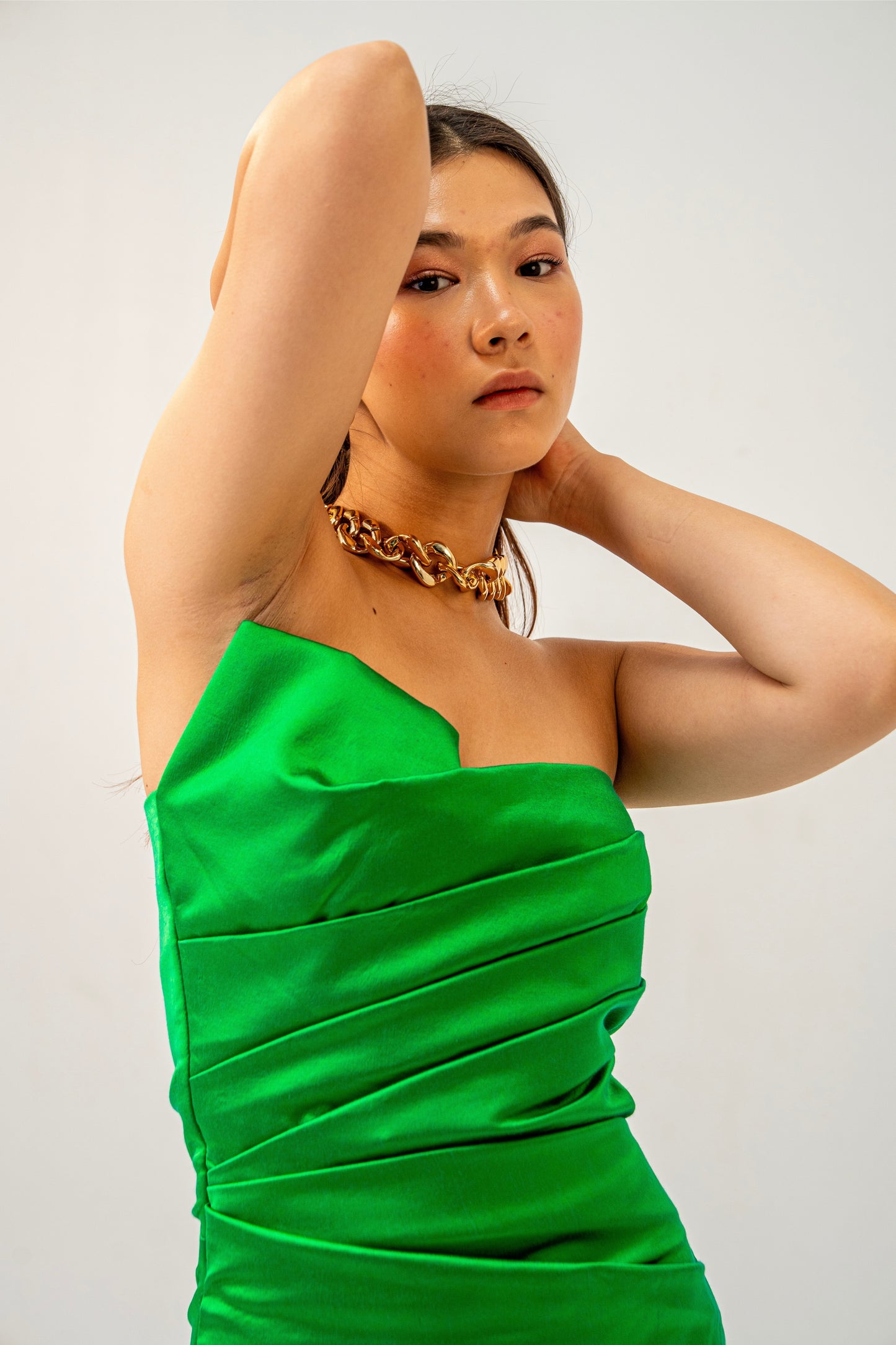 Emerald Hour Dress – Sculpted Emerald Green Satin Gown for Women