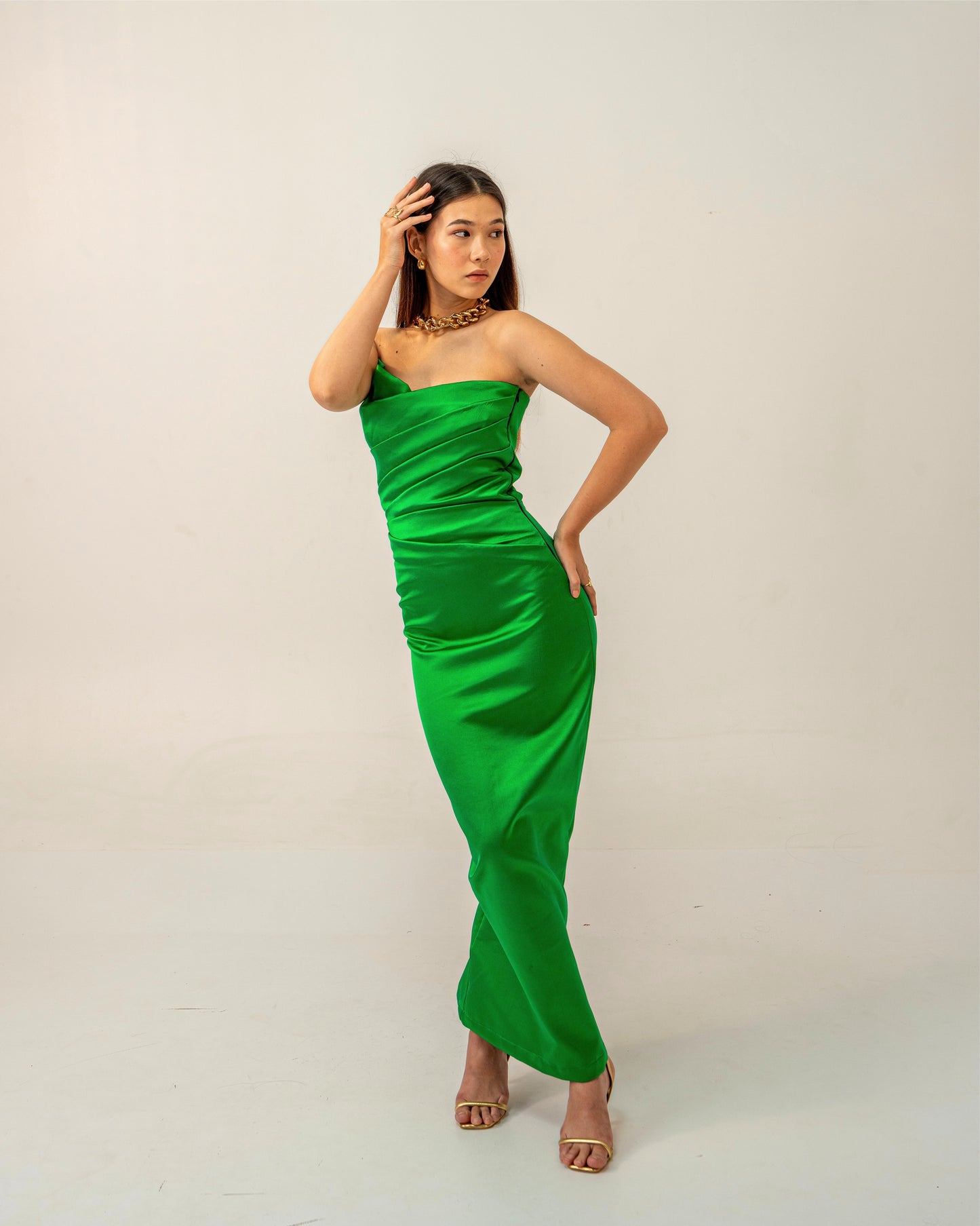 Emerald Hour Dress – Sculpted Emerald Green Satin Gown for Women